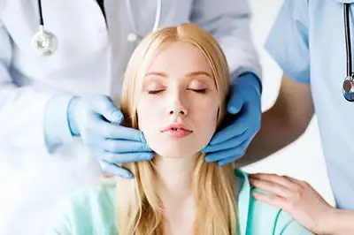 How To Choose a Plastic Surgeon: Tips for Finding The Right Cosmetic Surgeon For You